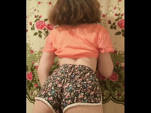 ❤️ Сексуальная юная малышка делает стриптиз снимая свои шортики на камеру ❤ Порно вк на сайте assistirhentai.ru ️❤